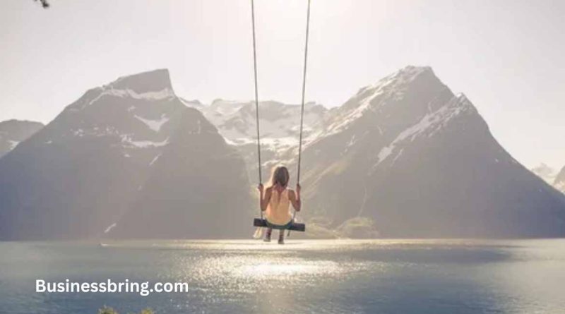 SLS Lifestyle Website: Explore a World of Swinging and Social Freedom